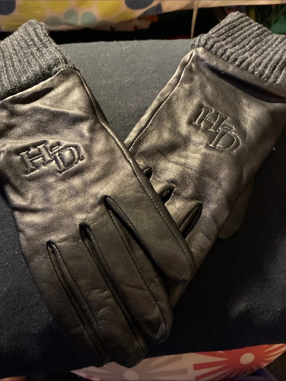 Harley Davidson Black Leather Gloves w/Rib Knit Cuff & Embossed HD Logo cashmere